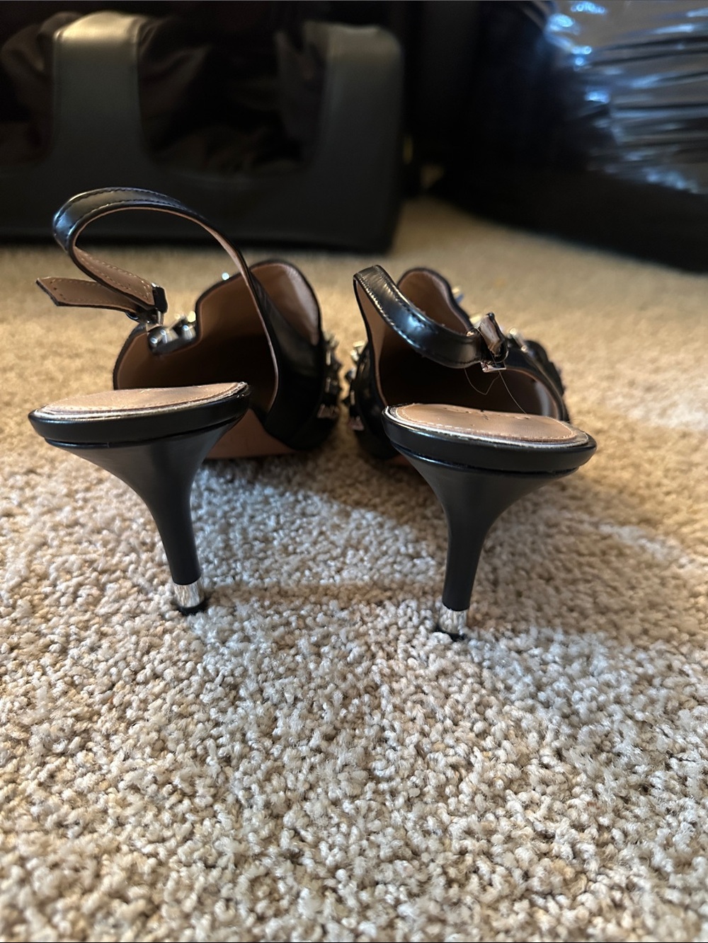 Linea Paolo Black Studded Pointed Slingback heals, w/ silver tipped heal. - Picture 2 of 7